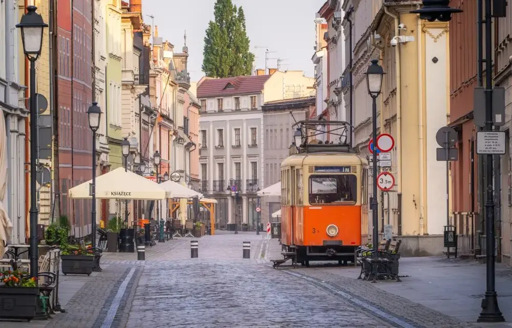 Bydgoszcz: Praktyczny przewodnik. Co zobaczyć w Wenecji Północy?