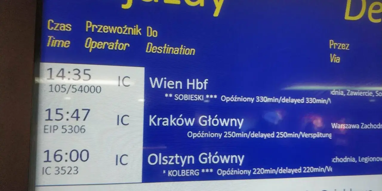Aktualne opóźnienia pociągów Intercity: Wien Hbf opóźniony 330 min, Kraków Główny 250 min, Olsztyn Główny 220 min.