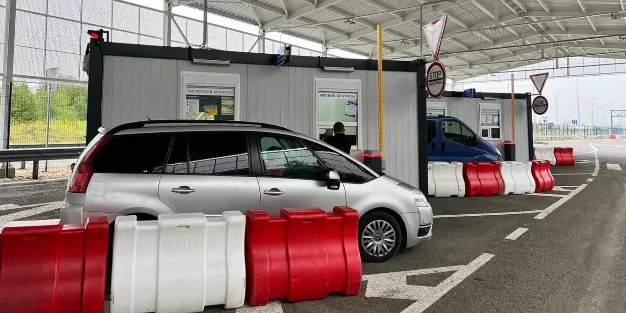 Przewóz gotówki przez granicę: Limit 10 000 euro i jak uniknąć kar