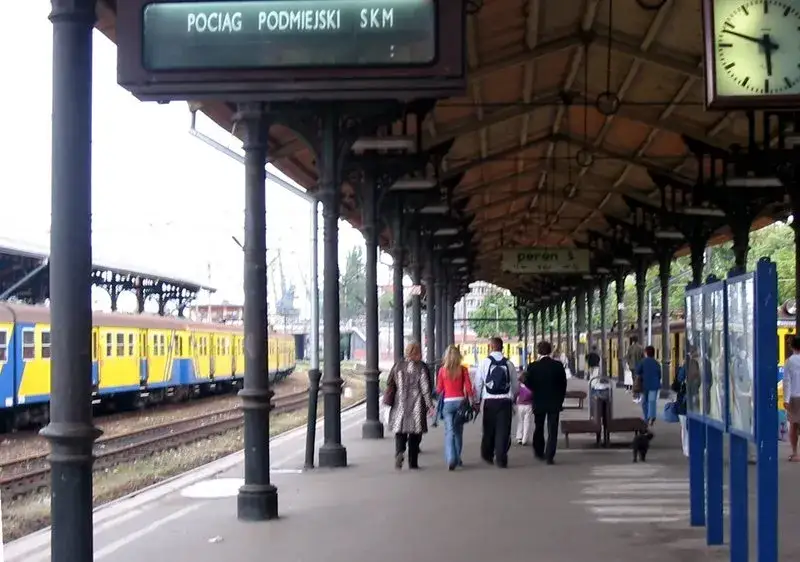 Dworzec Gdańsk Główny peron SKM
