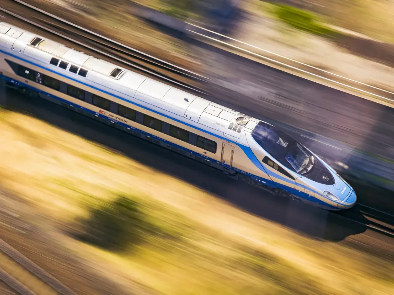 Pendolino PKP Intercity na torach